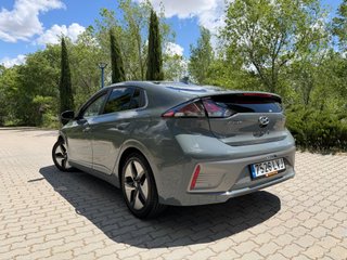 Hyundai IONIQ 1.6 GDI HEV Style DCT