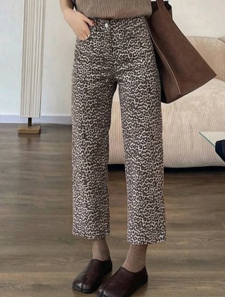 Pantalón vaquero leopardo T.38