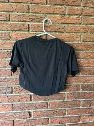 Crop top manga corta Siroko negro