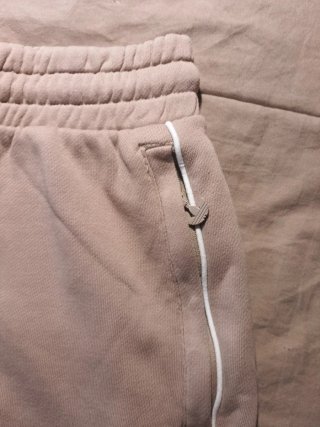 Pantalón corto Adidas beige