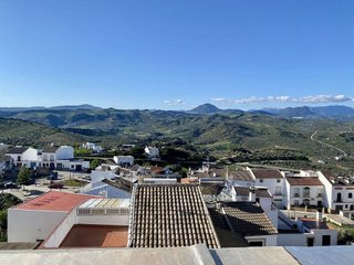 Casa en venta en Olvera