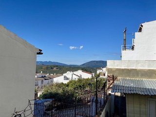 Casa en venta en Olvera