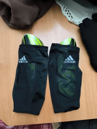 Espinilleras de fútbol Adidas