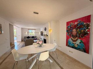 Casa adosada en alquiler en Los Naranjos - Las Brisas en Marbella