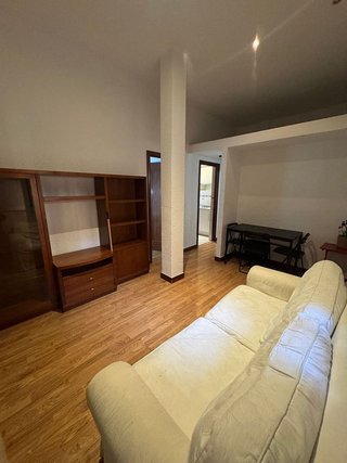 Piso en venta en Pradolongo en Madrid