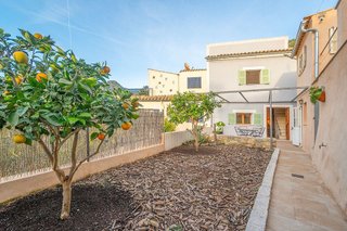Casa adosada en venta en Bunyola