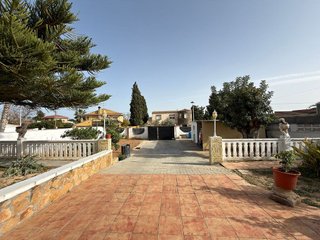 Chalet en venta en Casco Antiguo en Llíria