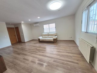 Casa pareada en venta en Sierra Perenchiza - Cumbres de Calicanto - Santo Domingo en Chiva