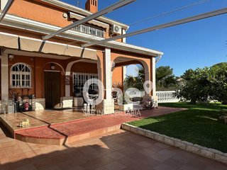 Chalet en venta en San Antonio de Benagéber