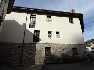 Casa rural en venta en Salas
