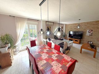 Casa adosada en venta en Torrecastillo en Seseña