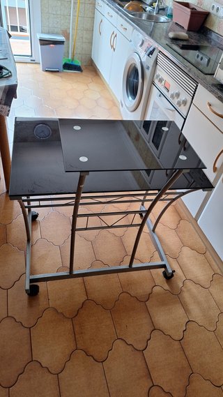 Mesa escritorio ordenador cristal negro