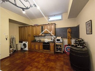 Casa adosada en venta en Portillejo - Valdegastea en Logroño
