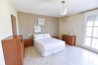 Casa pareada en venta en Benacazón