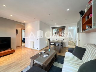 Piso en venta en Artigas - Llefià en Badalona