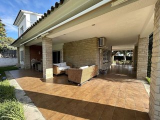 Casa en venta en Bardají-Molí de Baix en Cubelles