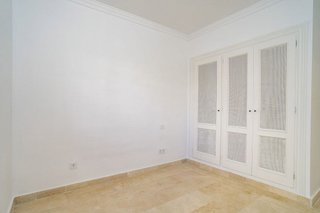 Piso en venta en Los Naranjos - Las Brisas en Marbella