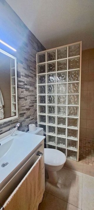 Piso en venta en Rocafort