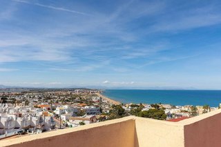 Piso en venta en Torrelamata - La Mata en Torrevieja
