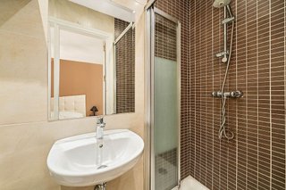 Piso en venta en Nueva Andalucía centro en Marbella