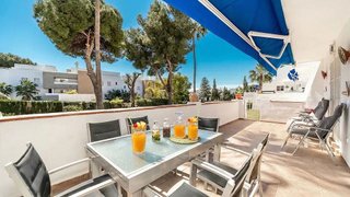 Piso en venta en Nueva Andalucía centro en Marbella