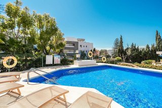 Piso en venta en Nueva Andalucía centro en Marbella