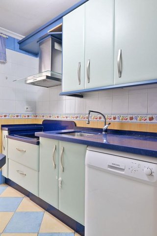 Piso en venta en Parque Alcosa - Jardines del Edén en Sevilla