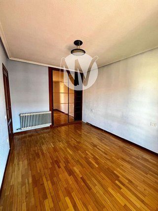 Piso en venta en Cascajos - Piqueras en Logroño