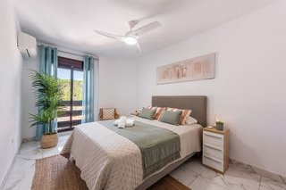 Piso en venta en Nueva Andalucía centro en Marbella