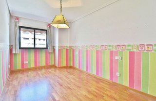 Piso en venta en Ensanche - Diputación en Alicante