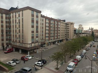 Piso en venta en Plaza España - Villa Pilar - Reyes Católicos - Vadillos en Burgos
