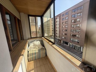 Piso en venta en Plaza España - Villa Pilar - Reyes Católicos - Vadillos en Burgos