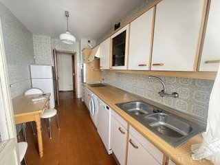 Piso en venta en Plaza España - Villa Pilar - Reyes Católicos - Vadillos en Burgos