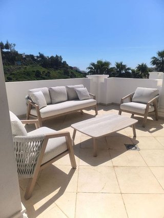 Piso en venta en Los Naranjos - Las Brisas en Marbella