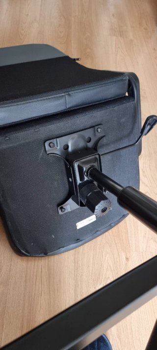 Silla de escritorio RENBERGET negra