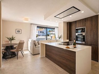 Chalet en venta en Calaburra - Chaparral en Mijas