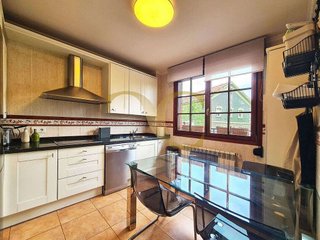 Casa adosada en venta en Somio en Gijón
