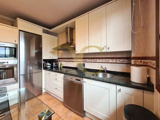 Casa adosada en venta en Somio en Gijón