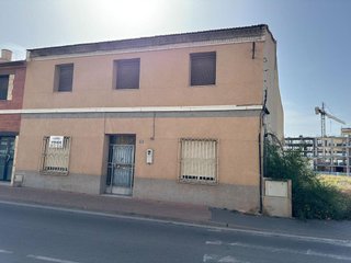 Chalet en venta en Guadalupe en Murcia