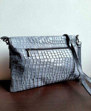 Bolso piel italiano Genuine leather nuevo