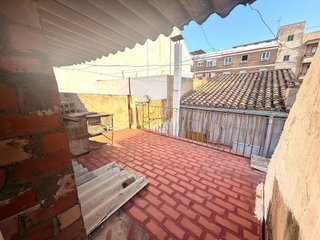 Casa adosada en venta en Madrigal en Villarreal