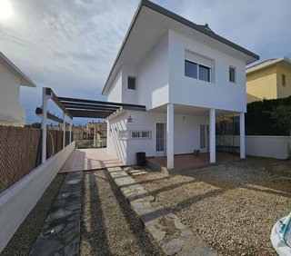 Chalet en venta en Nucia (la)