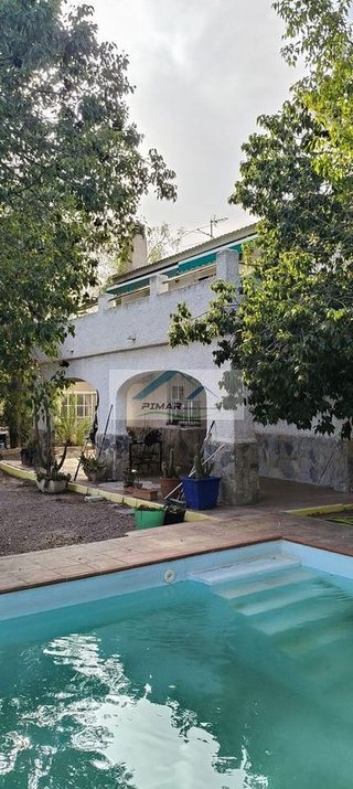 Chalet en venta en Albatera
