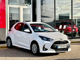 Toyota Yaris 1.0 Business 2022