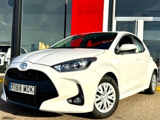 Toyota Yaris 1.0 Business 2022