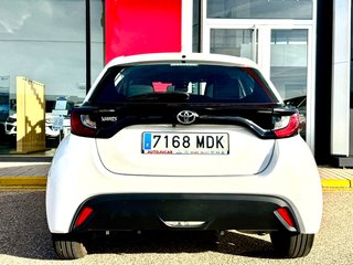 Toyota Yaris 1.0 Business 2022