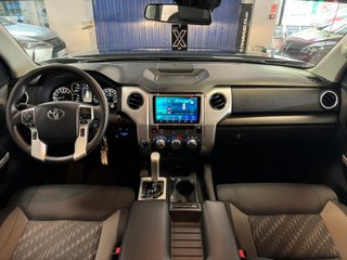 Toyota TUNDRA SR5 5.7L LIMITED 4X4