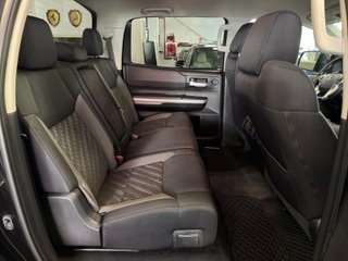 Toyota TUNDRA SR5 5.7L LIMITED 4X4