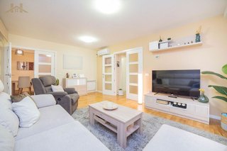Casa pareada en venta en San José - Buenos Aires en Pinto