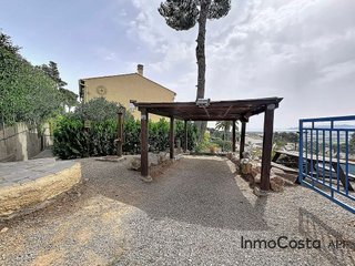 Casa adosada en venta en Torroella de Montgrí pueblo en Torroella de Montgrí
